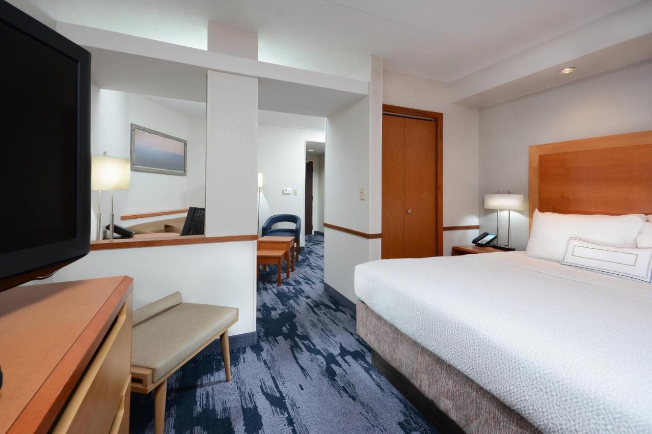 Fairfield Inn&Suites by Marriott Charlottesville North Eksteriør bilde